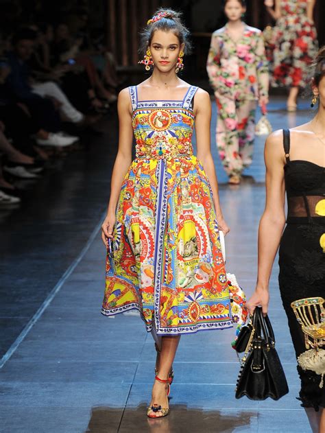 sicily dolce gabbana comprar|dolce and gabbana greek collection.